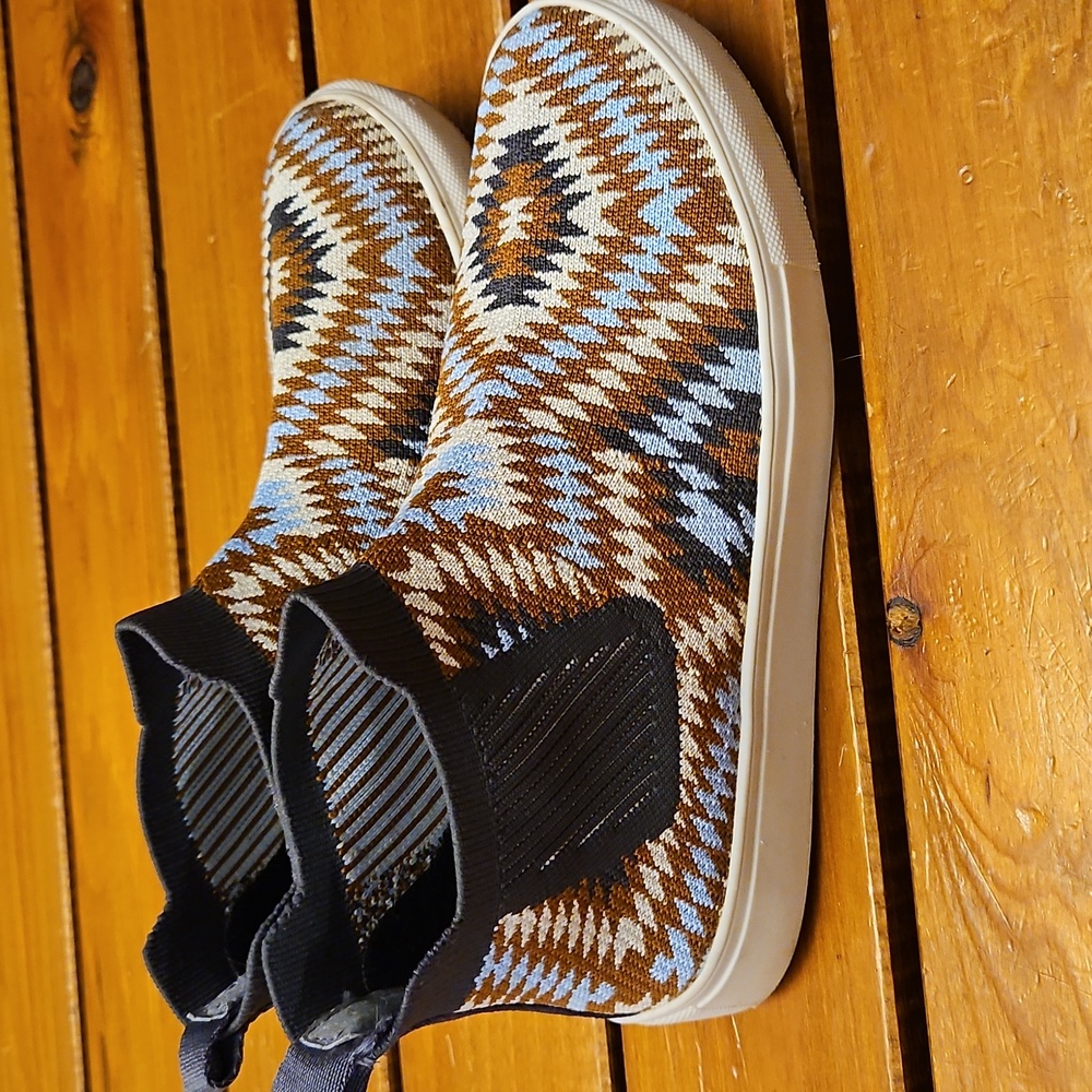 Very G Brand - Aztec Print Western Ankle Booties Boots Sz. 7 - Picture 3 of 6